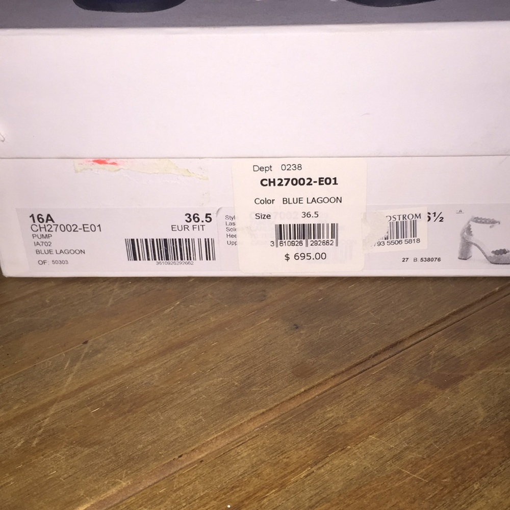 Authentic Chloe shoes - Picture 3 of 7